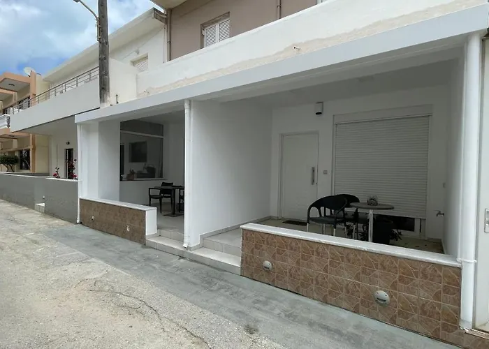 Paraskevi\'S Apartments