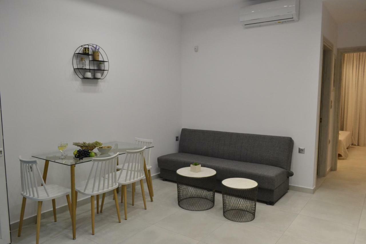 Paraskevi's Kissamos